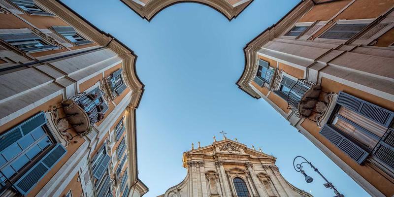 精密制造的核心屏障：浩顺隆洁净室如何为光学仪器与生物医疗设备构筑“零污染”环境